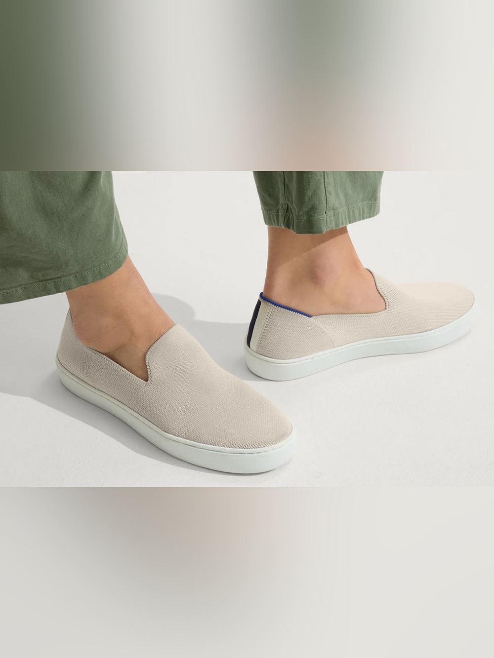 ROTHYS Slip On Knit Sneaker Sand Cream Ivory Sz 6.5 Casual Comfort